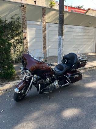 HARLEY-DAVIDSON ULTRA ELECTRA GLIDE CLASSIC 